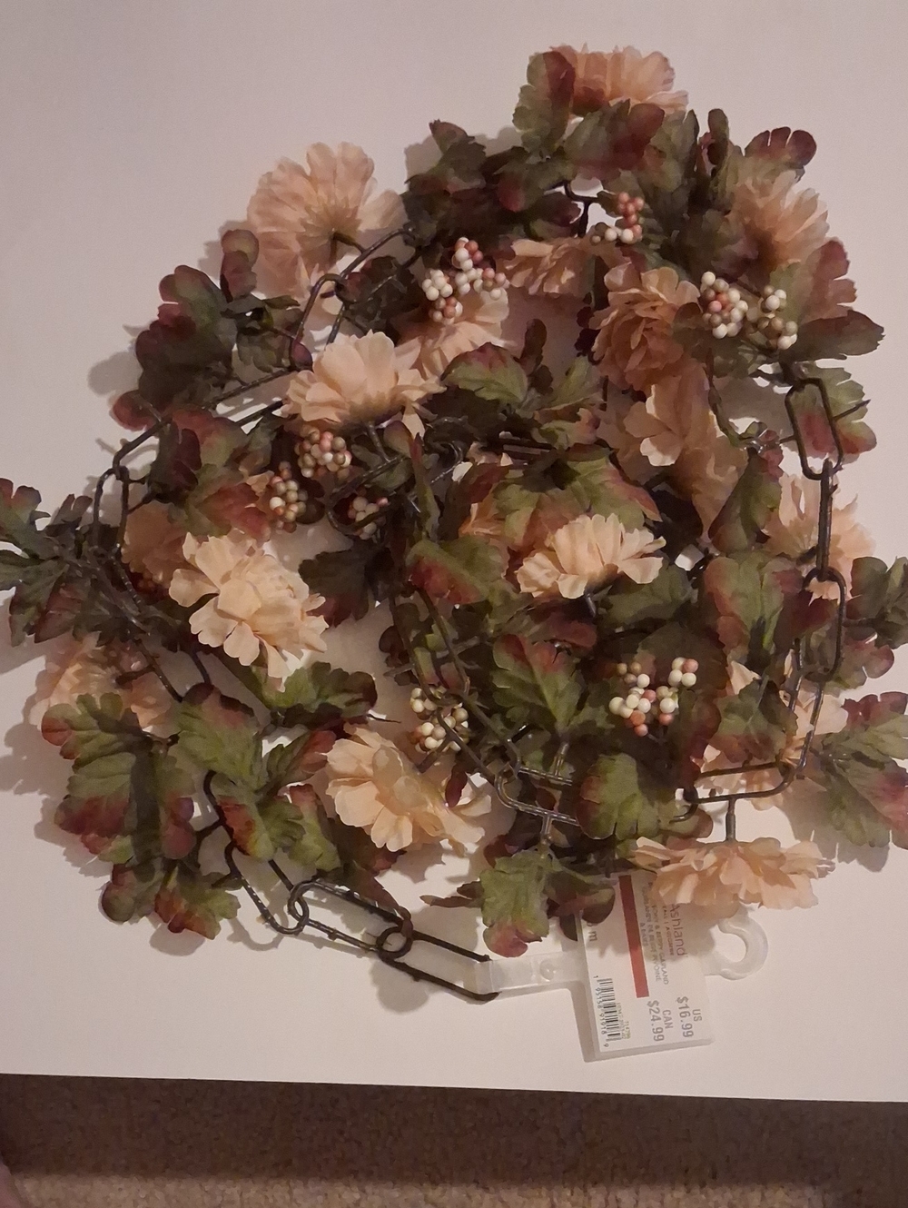 Ashland Beige Peony and Berry Garland